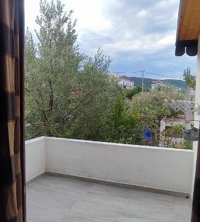 Aleks Holiday Rooms Ksamil Kültér fotó