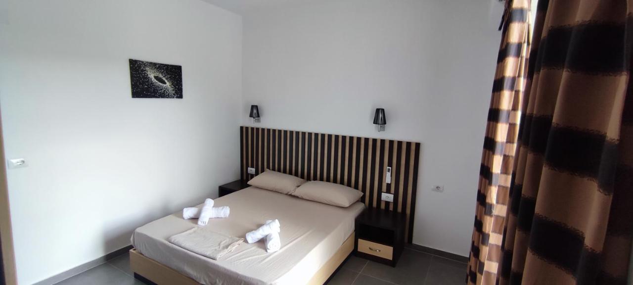 Aleks Holiday Rooms Ksamil Kültér fotó